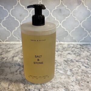 Salt and stone santal and vetiver body wash